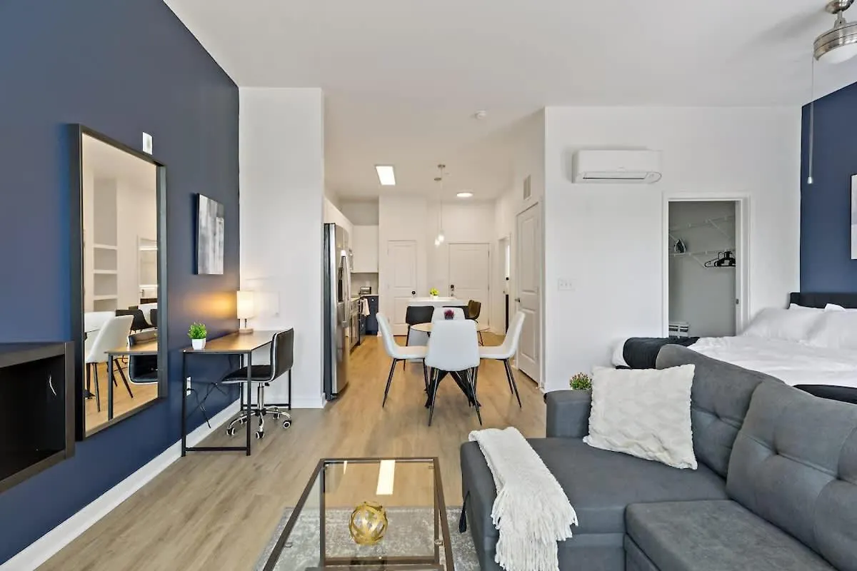 Chic Studio - 5 Min Dt, Gym, Parking, W-D - Sleeps 6 Charlotte 0*,