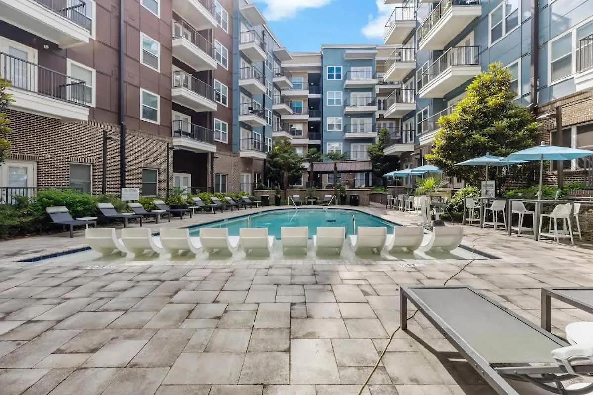 Appartement Chic Studio - 5 Min Dt, Gym, Parking, W-D - Sleeps 6 Charlotte États-Unis